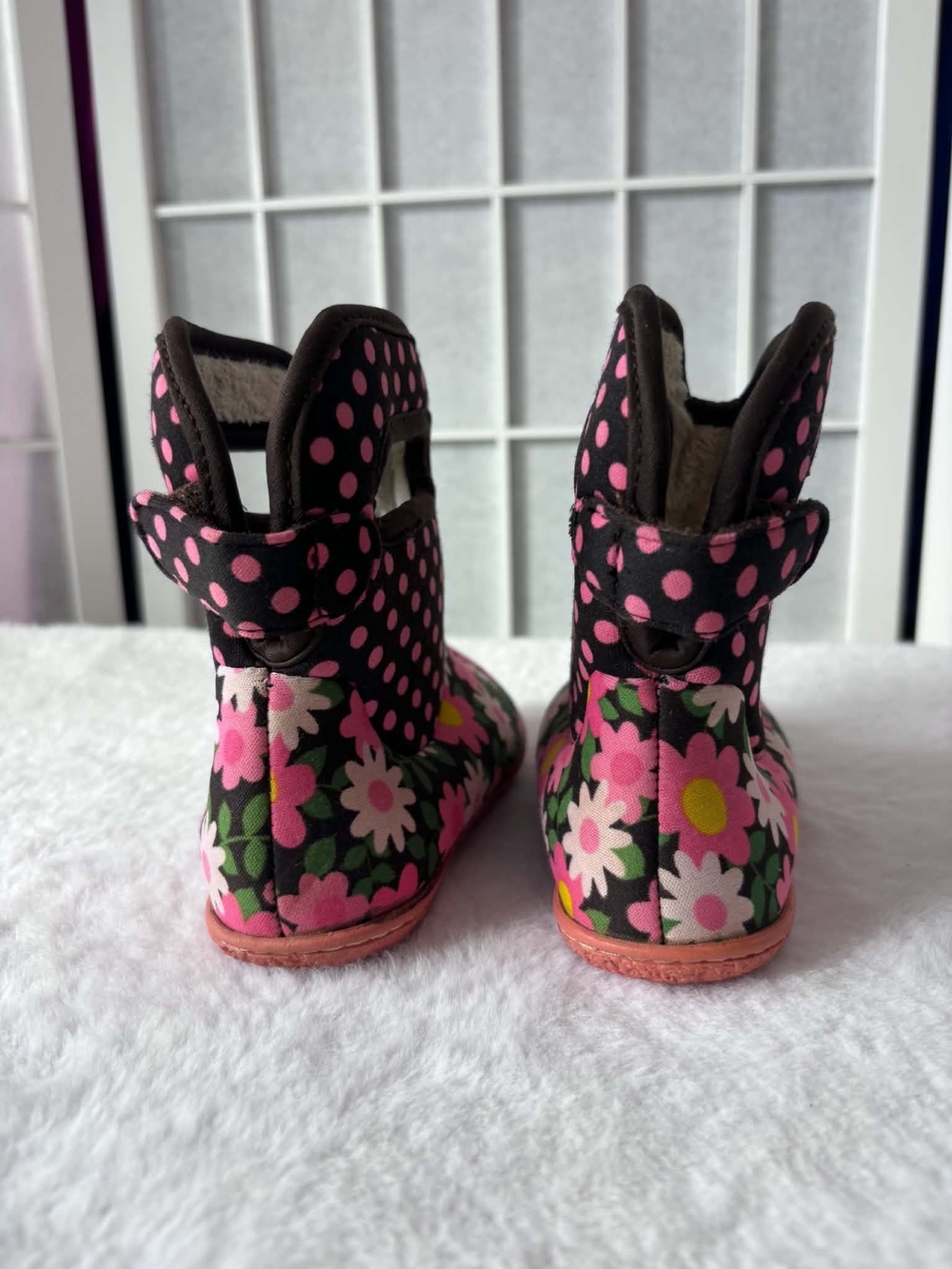 Bogs Kids Pink Floral and Polka Dot Rain Boots - Picture 5 of 7